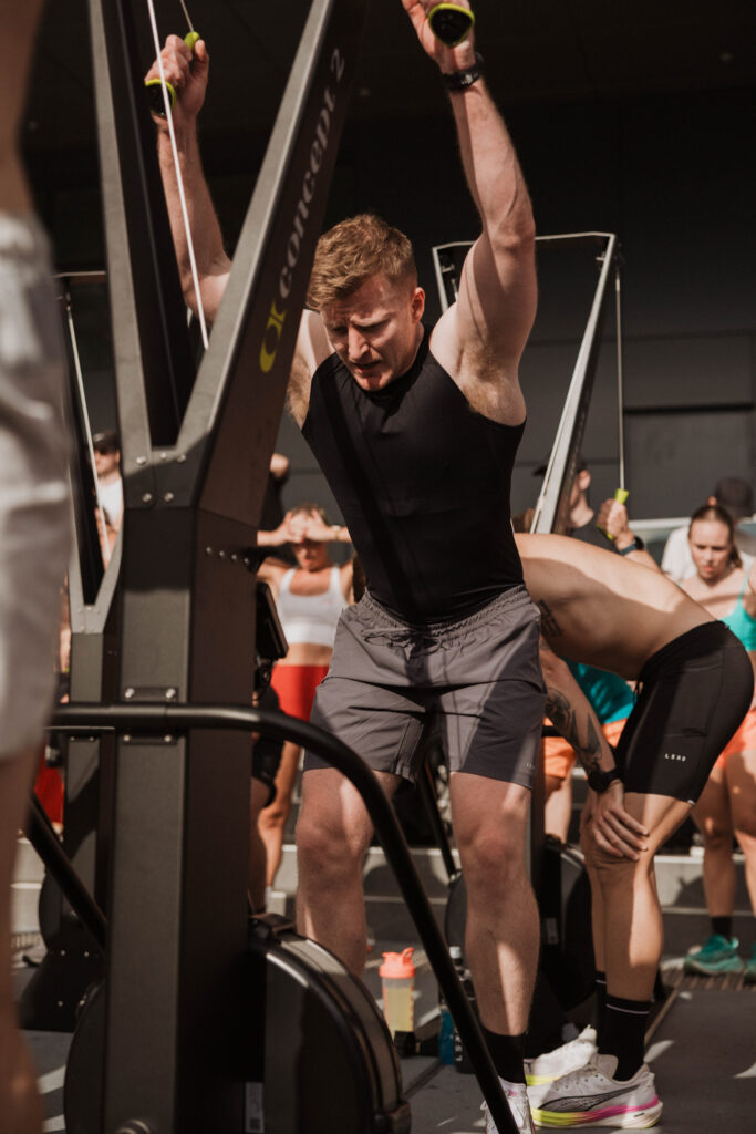 Function Well Dry Tri Sports Photography by Mbark.Studio Hyrox